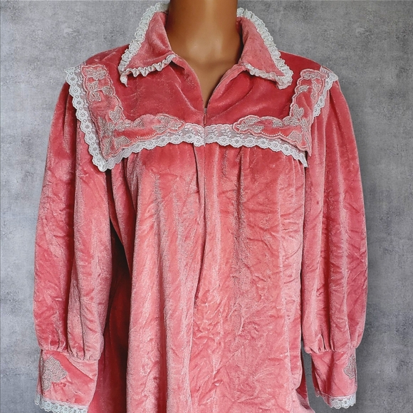 Vintage Robe Gilligan O'Malley Pink Velour Half Zip House Coat S 8-10 Ve… - Picture 5 of 11